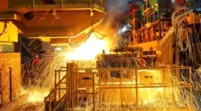 "China Steel Market in Turmoil After US Triples Tariffs"